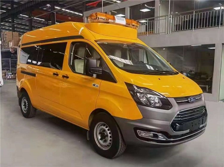 藍(lán)牌國六福特工程車 4-7座救險(xiǎn)電力工程車