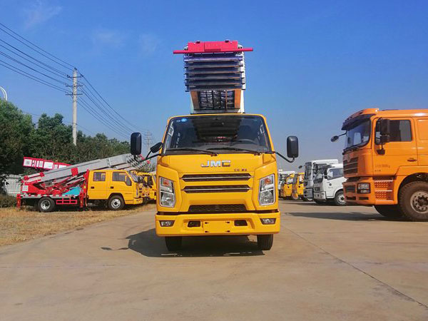 國六32米藍(lán)牌云梯車