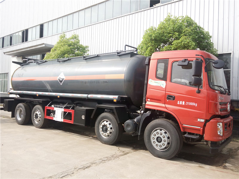 東風(fēng)4橋化工液體運輸車