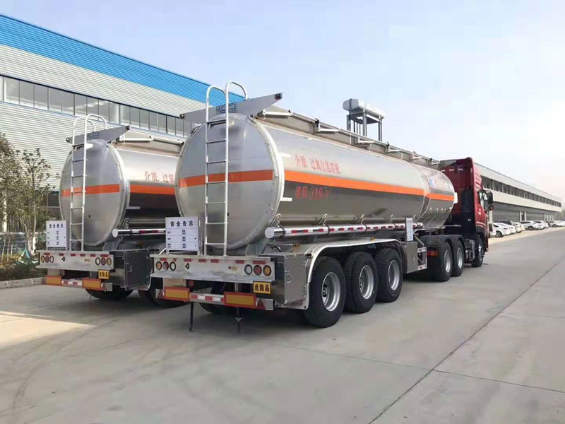 雙氧水（過氧化氫）運輸車