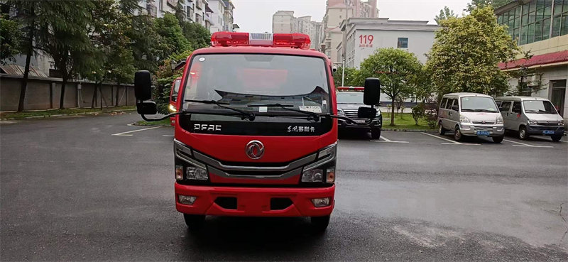 水罐消防車國六東風現(xiàn)車供應