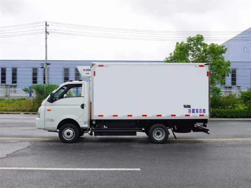 凱馬銳航純電動冷藏車