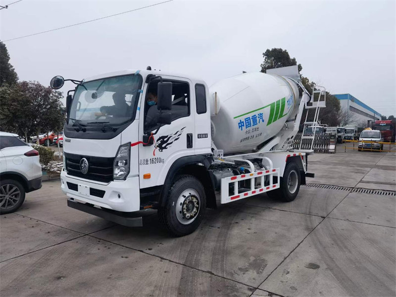5方攪拌車廠家直銷