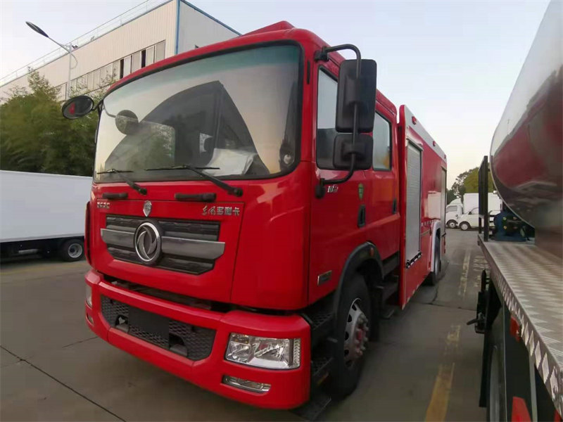 水罐消防車廠家地址