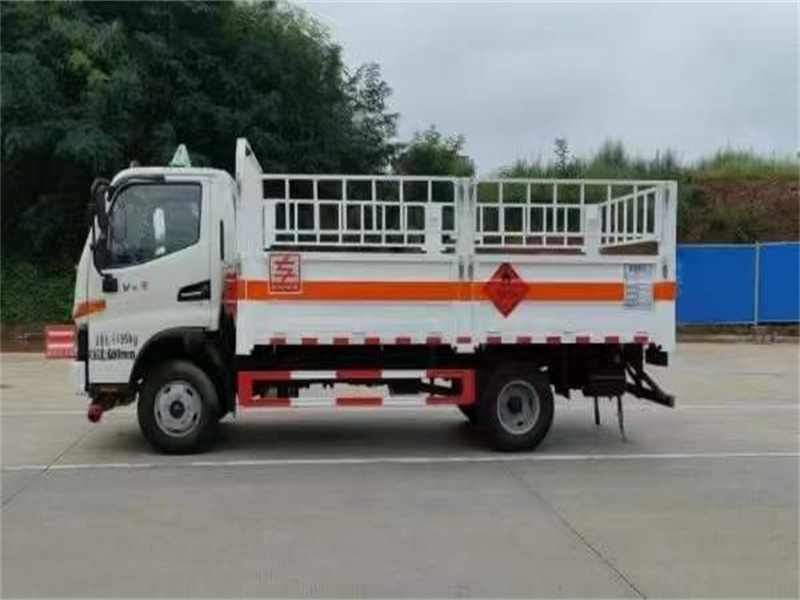 東風(fēng)氣瓶運(yùn)輸車廠家讓利