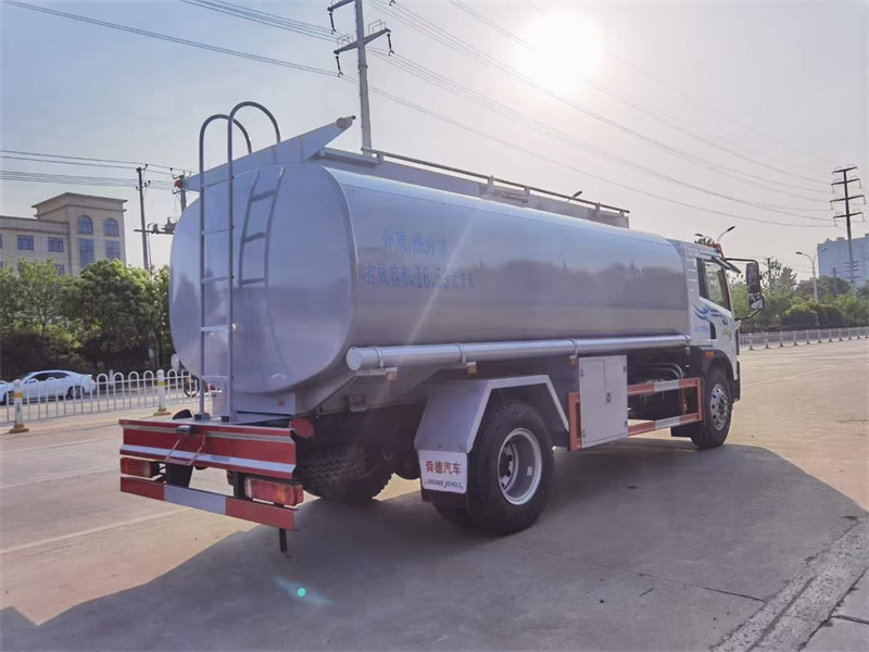 解放龍V16.53方供液車(chē)