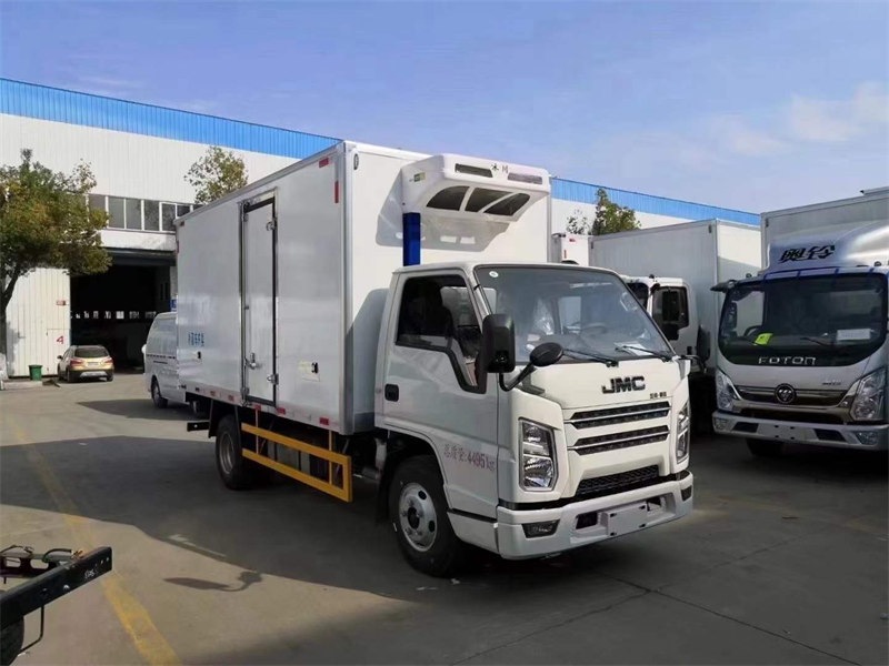 國(guó)六江玲順達(dá)窄體冷藏車