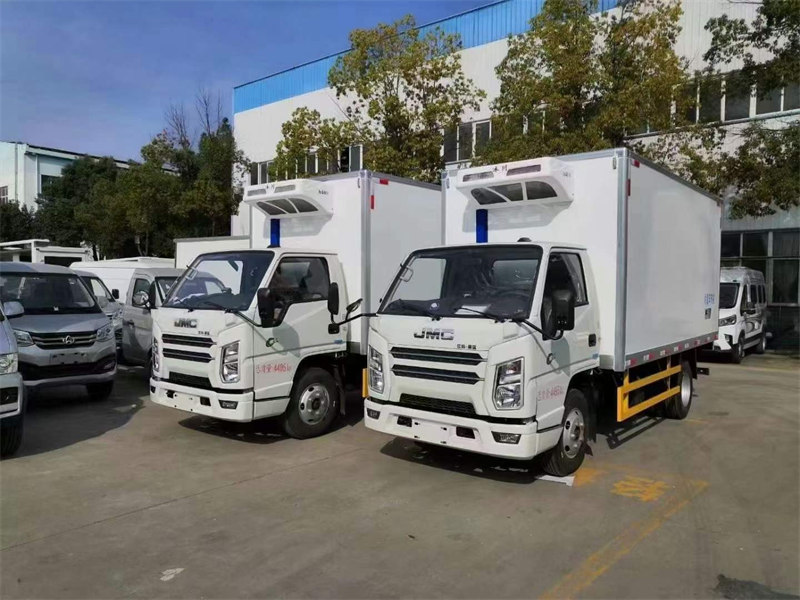 國(guó)六江玲順達(dá)窄體冷藏車