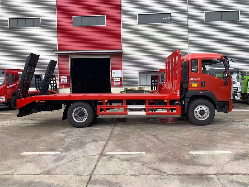 重汽豪沃平板運輸車特價