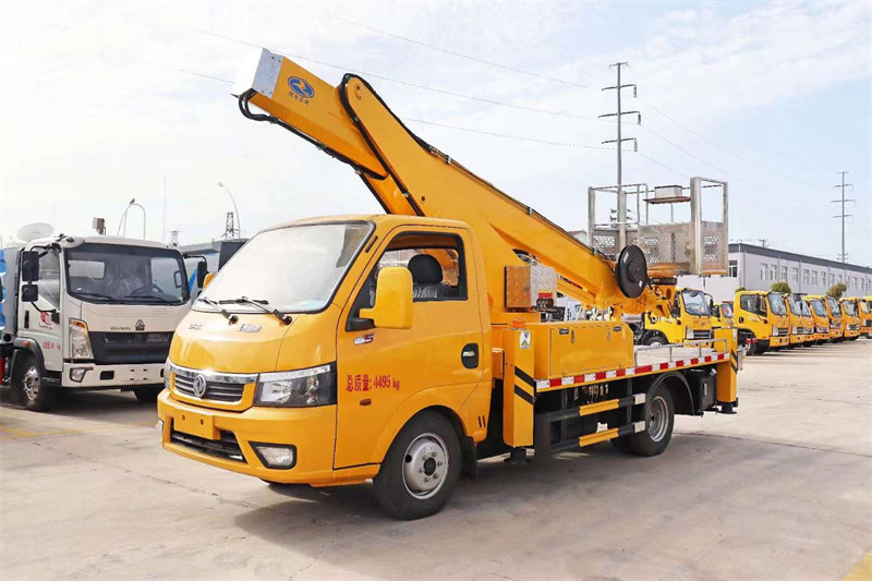 東風(fēng)途逸16米藍牌伸縮臂高空作業(yè)車