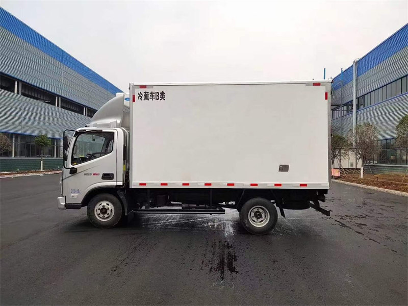 福田奧鈴速運(yùn)國(guó)六冷藏車