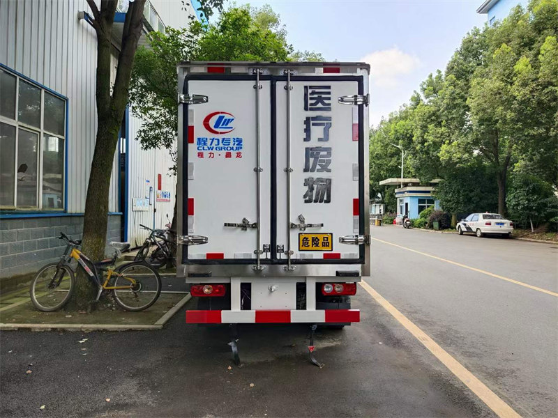 躍進(jìn)汽油醫(yī)療廢物轉(zhuǎn)運(yùn)車