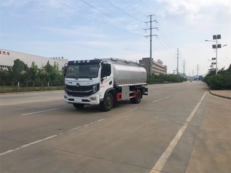 東風(fēng)供液車報(bào)價(jià)優(yōu)惠