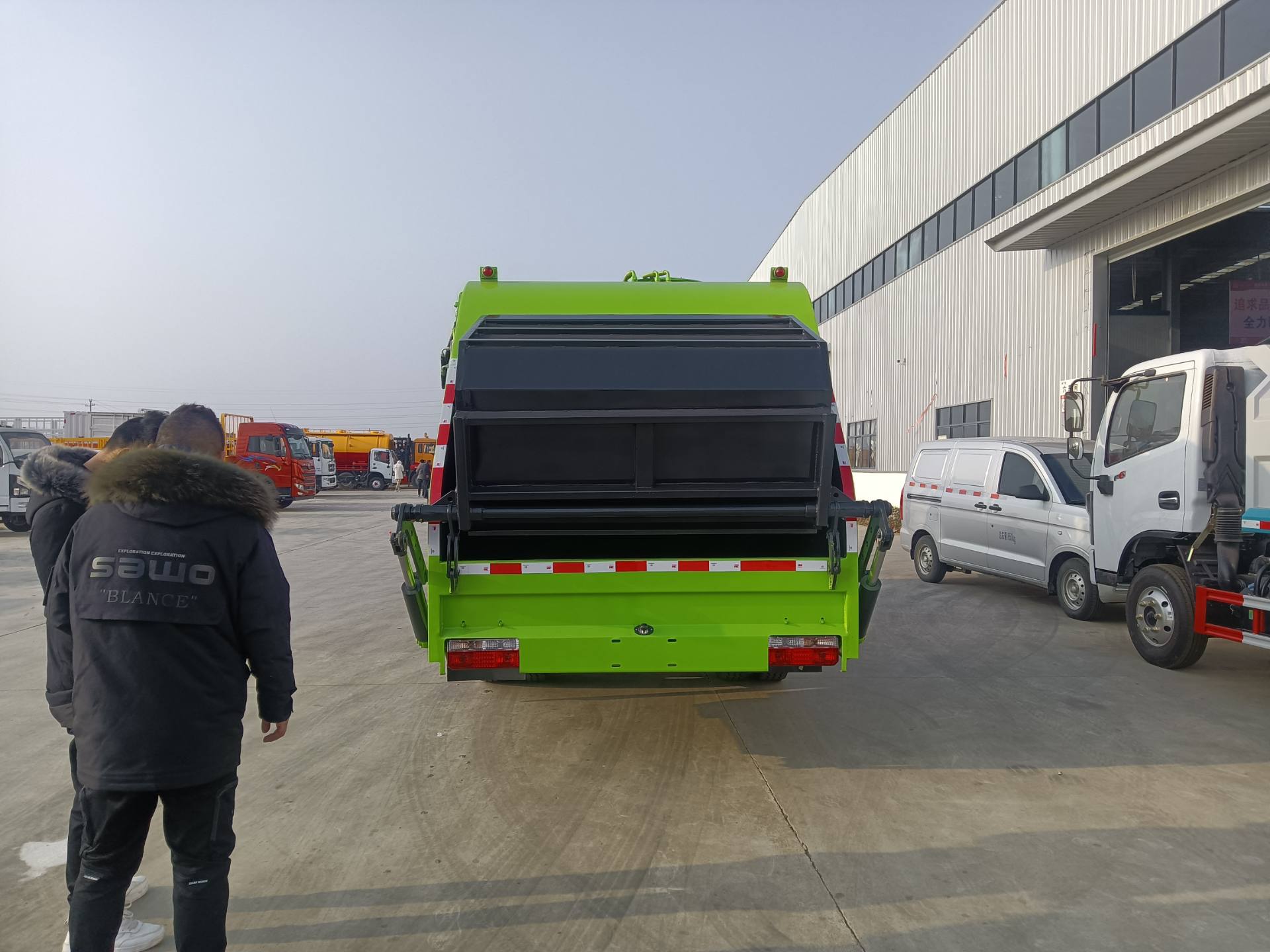 國六東風大福瑞卡F7壓縮垃圾車