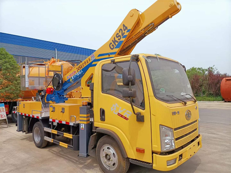 解放24米高空作業(yè)車