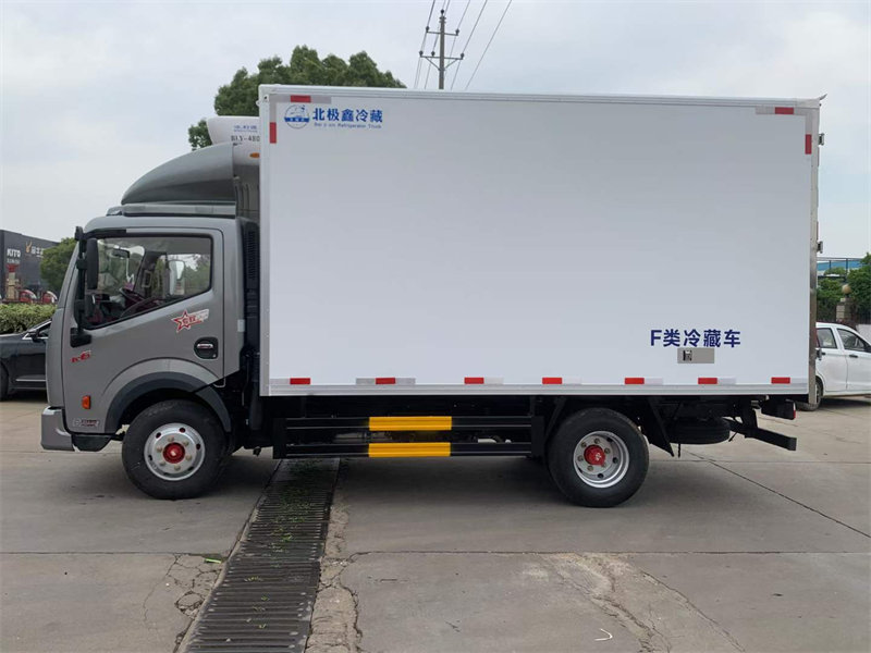 全新東風(fēng)凱普特星云冷藏車(chē)（國(guó)六）