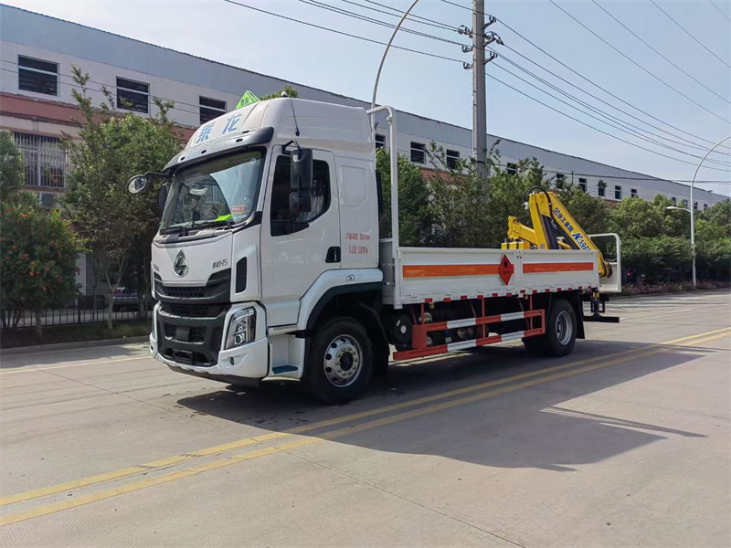 單橋氣瓶車(chē)帶吊一車(chē)兩用