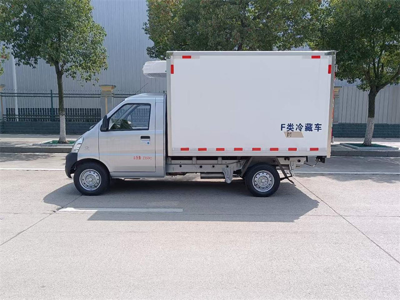 五菱宏光廂式冷藏車(chē)