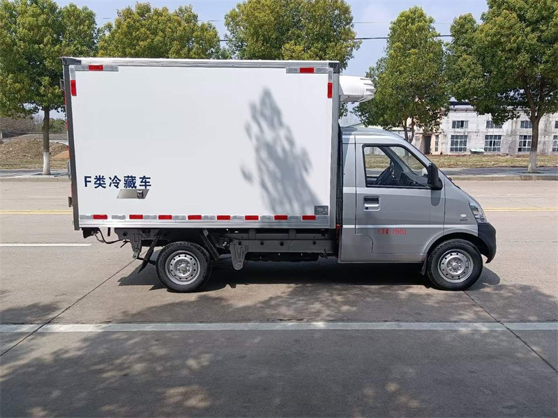 五菱宏光廂式冷藏車(chē)