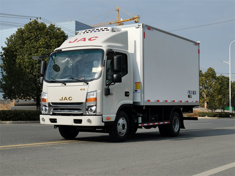 JAC帥鈴Q3國(guó)六130馬力冷藏車