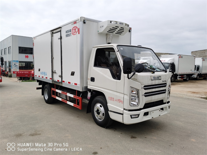 江鈴順達單排冷藏車