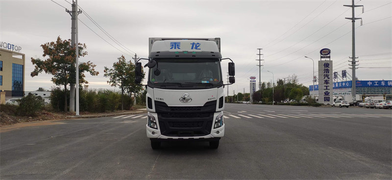柳汽乘龍H5冷藏車