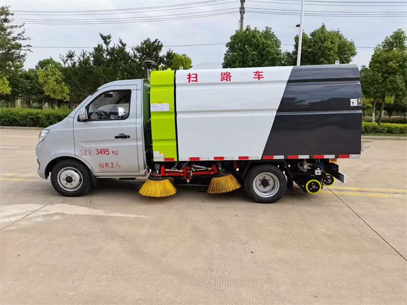 長安雙輪小型掃路車