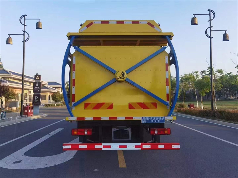 灑水防撞緩沖車哪里有