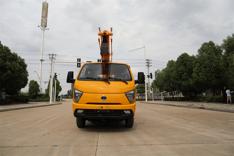 13米高空作業(yè)車多少錢