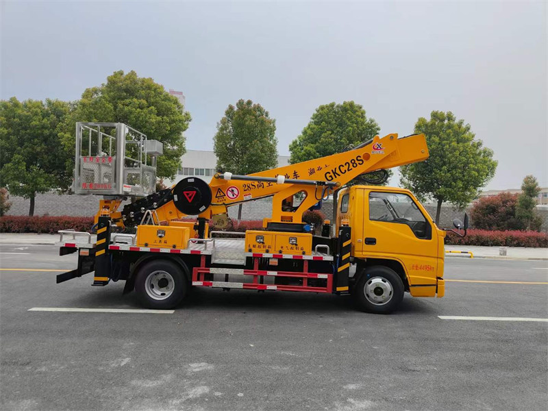 28米直臂高空作業(yè)車價(jià)格