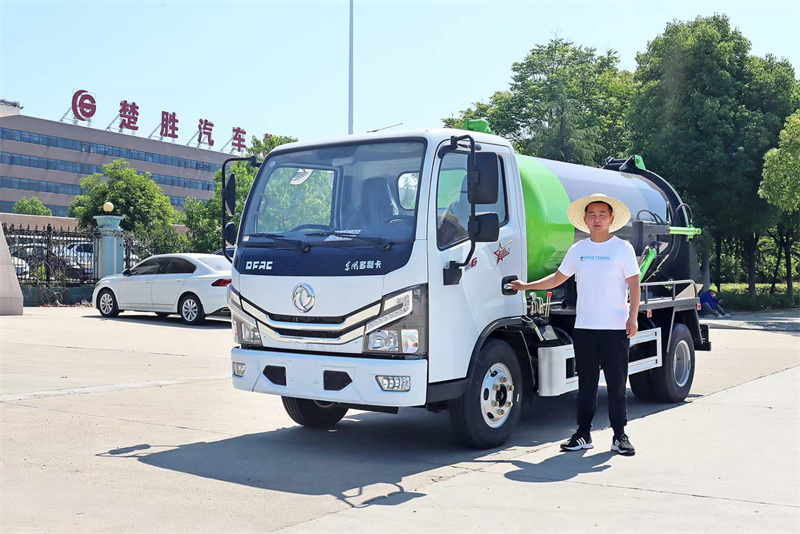 5方東風吸污車源頭廠家特賣
