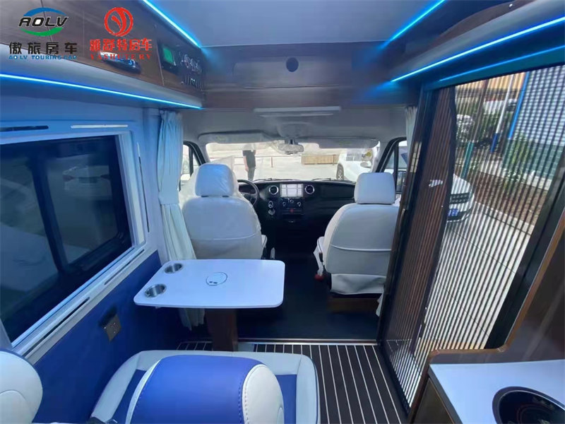 依維柯B型房車特價現(xiàn)車