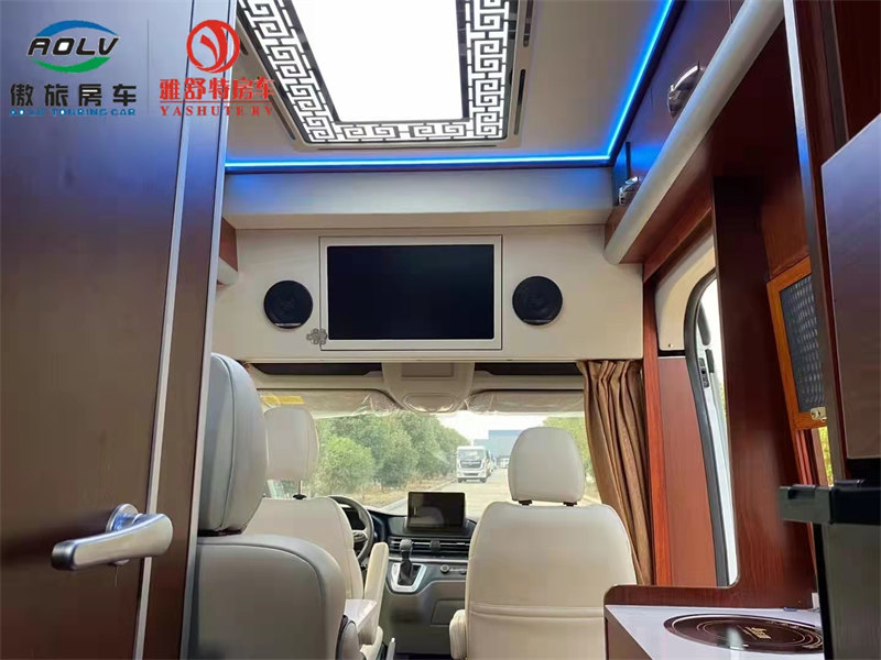 大通v90房車特價(jià)清倉(cāng)