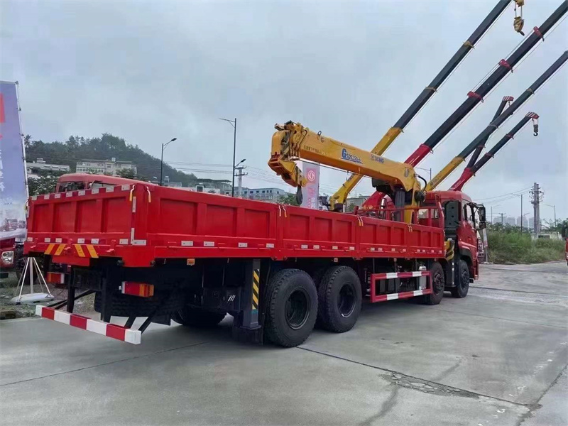 徐工G型隨車吊東風(fēng)天龍大馬力