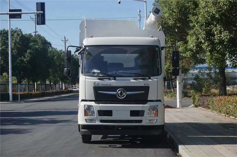 東風(fēng)暢行飼料車爆款可分期
