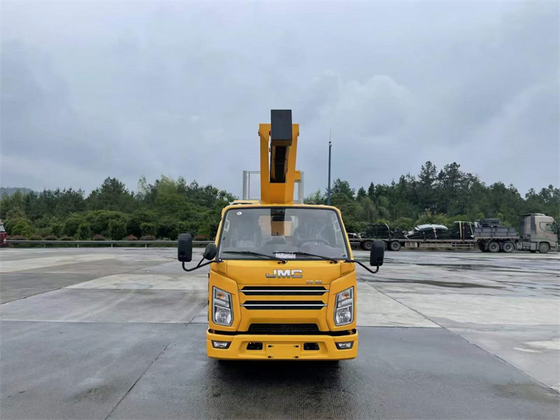 藍(lán)牌23米高空作業(yè)車全新上市