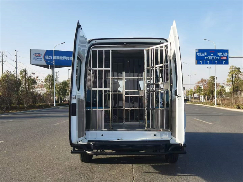福特新世代警用囚車配置