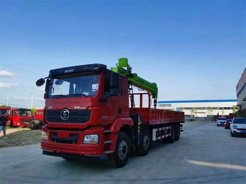 陜汽中聯(lián)14噸隨車吊350馬力