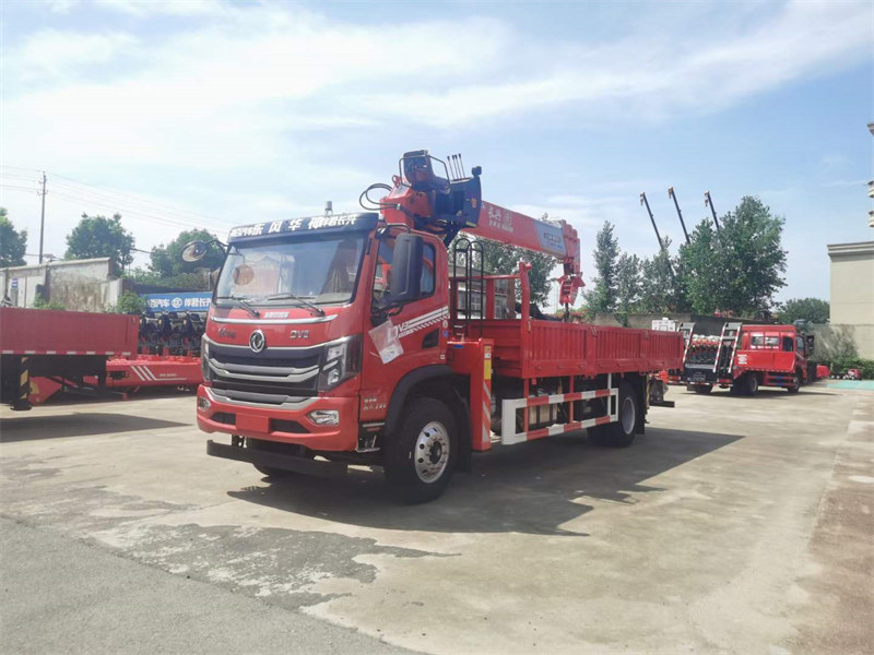 8噸隨車吊華神DV3單排優(yōu)惠