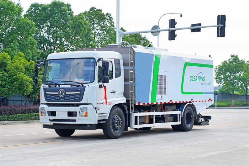 東風(fēng)天錦VR深度保潔車廠家直賣