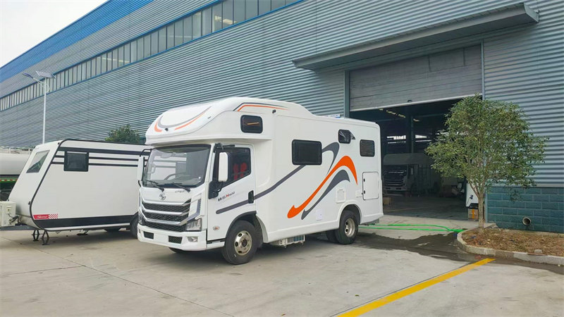躍進(jìn)H500自動(dòng)擋房車頂配