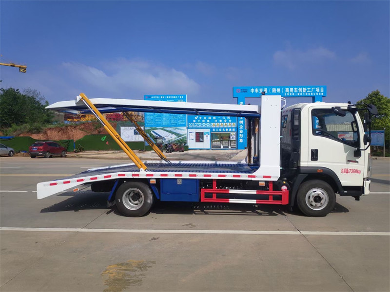 重汽二位板轎運車高效靈活