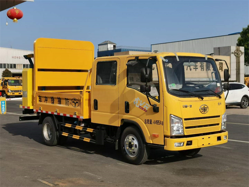 解放藍(lán)牌防撞緩沖車價(jià)格