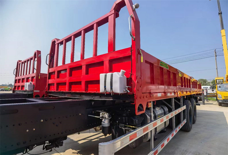 徐工隨車(chē)吊活動(dòng)車(chē)型
