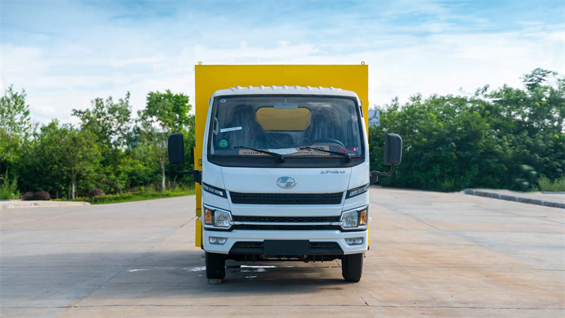 上?輕汽?卡物料?碎粉?車隆重上市