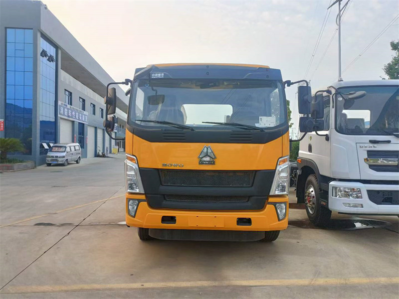 道路救援清障車冷凍液滴漏怎么辦