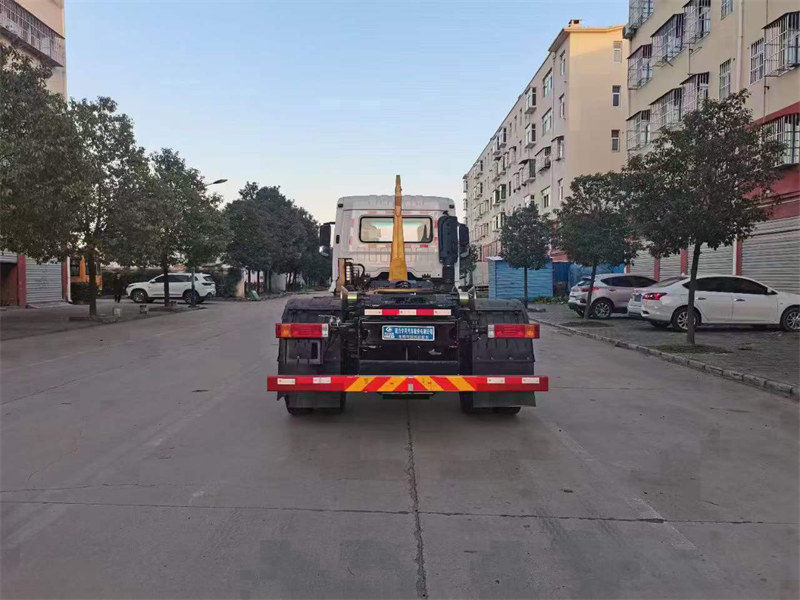 陜汽可卸式垃圾車