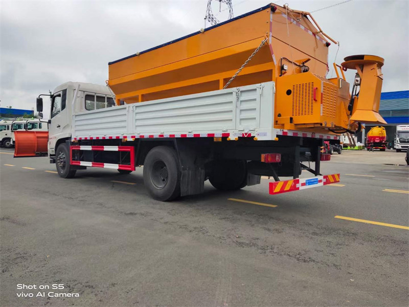 除雪車東風(fēng)天錦操作步驟