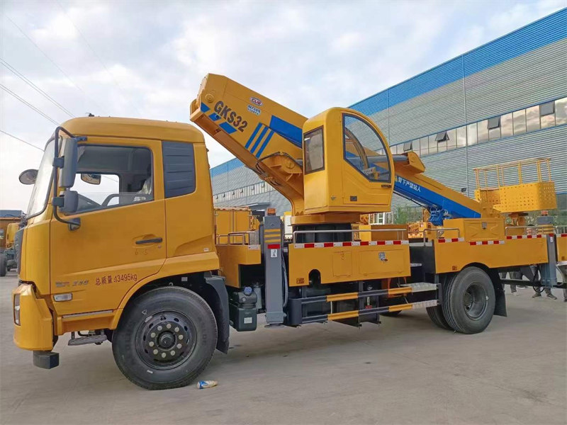 天錦32米高空作業(yè)車新車一臺(tái)