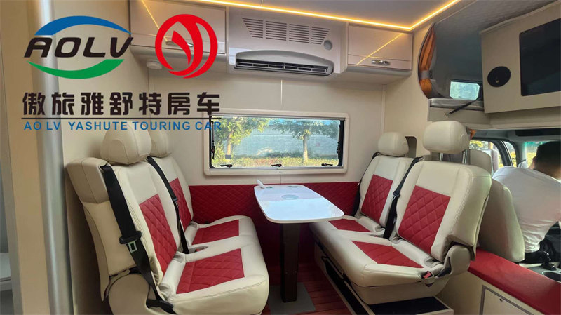 程力五十鈴700P輕卡房車優(yōu)惠